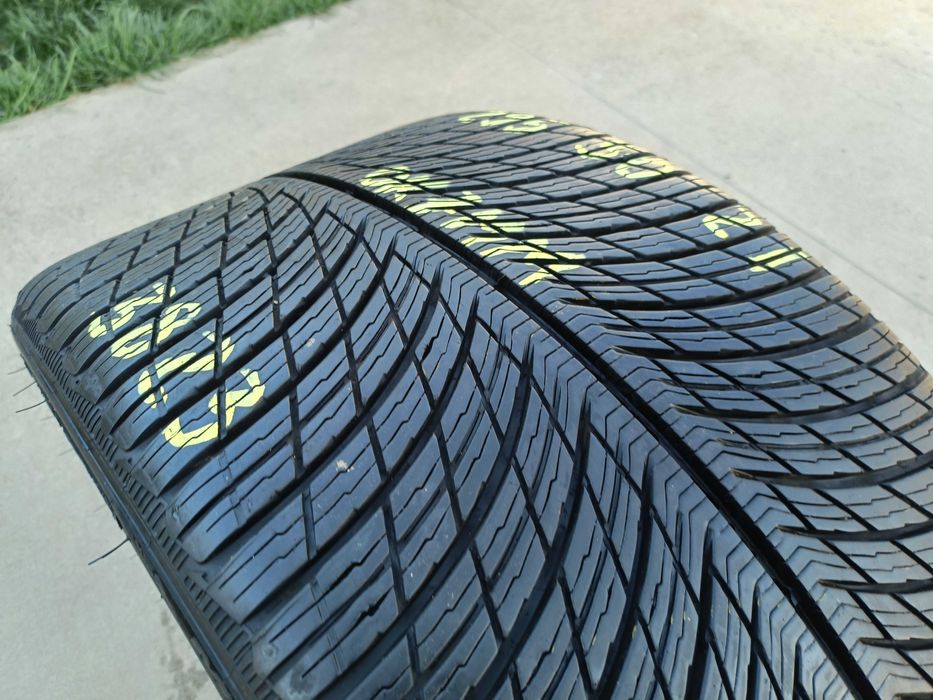 O anvelopa iarna 295 30 21 micheli pilot alpin 5 cu 7 mm dot 3823