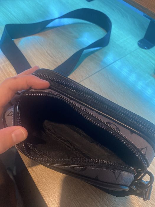 LVTN - Alpha Crossbody Bag - Gray