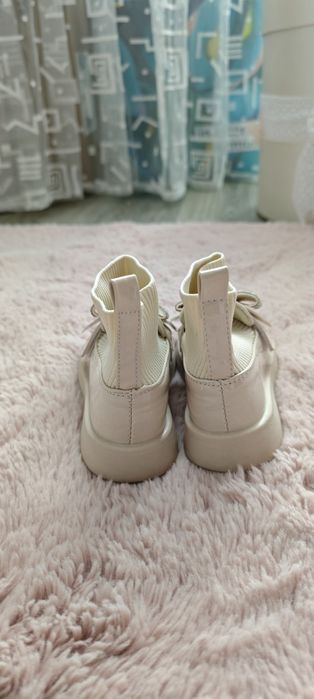 Pantofi tip gheata 27