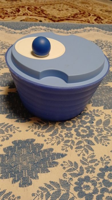 Сушилка, карусель от tupperware  в идеальном состоянии