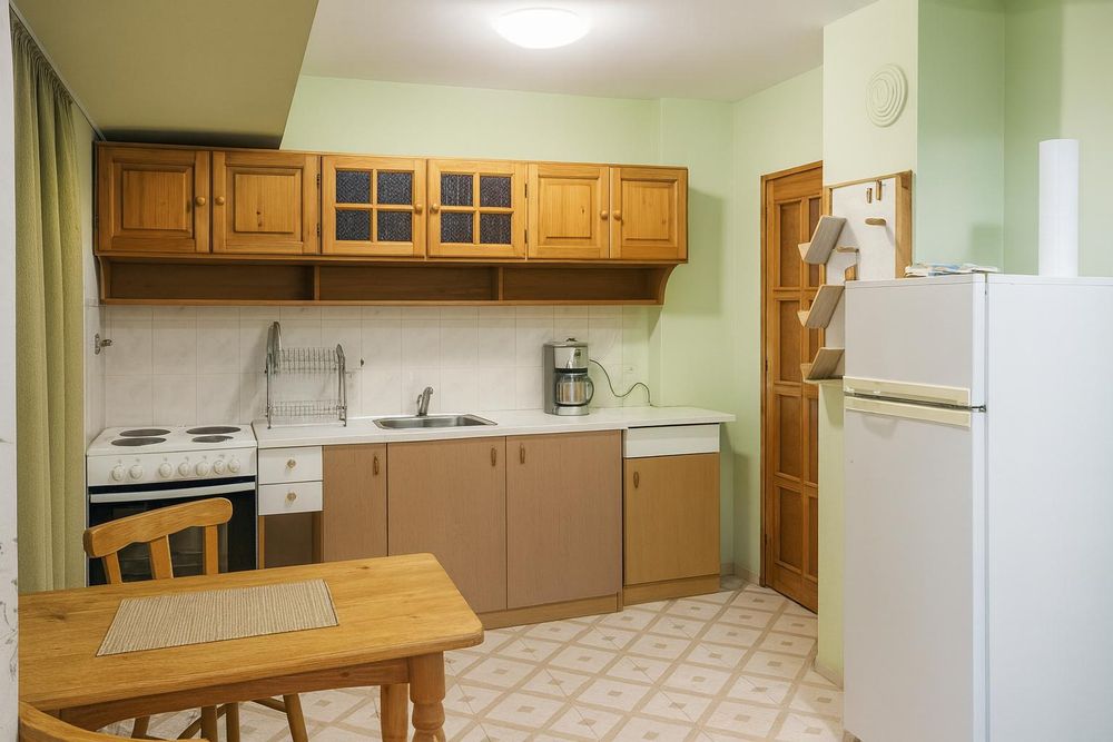 Тристаен апартамент под наем в кв. Христо Смирненски