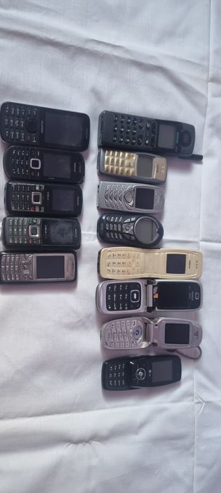Lot telefoane vechi