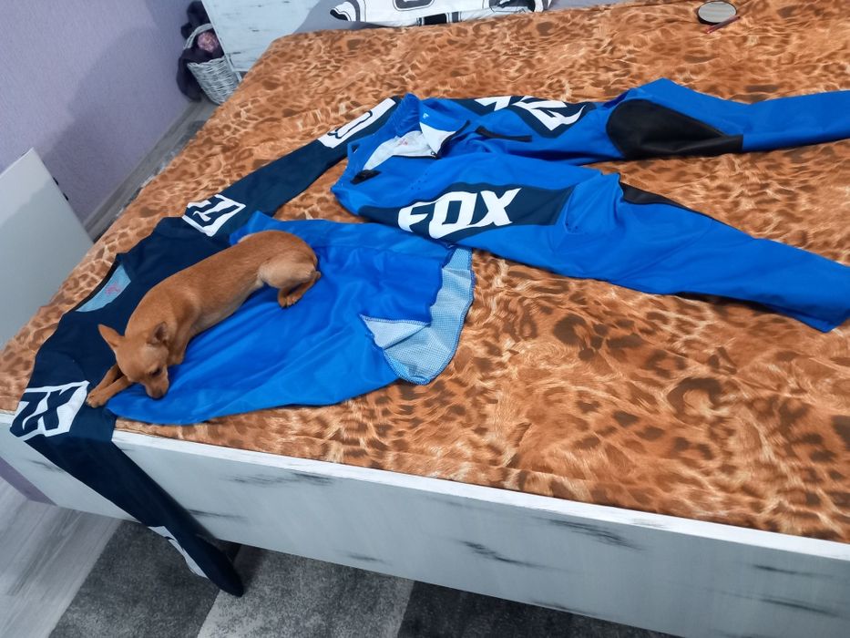 Мото екип Фокс М - L размер за младеж