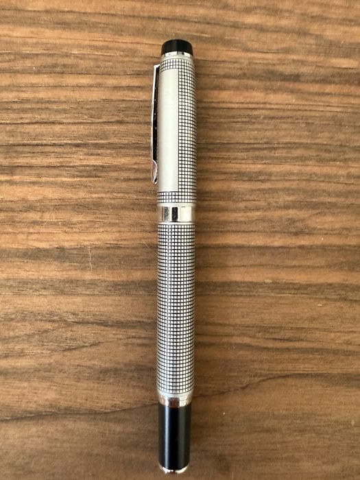 Stilou Balmain functional