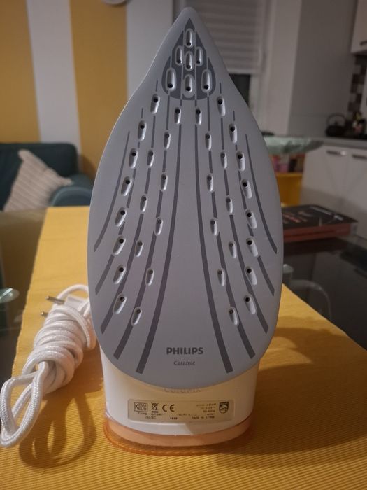 Fier de călcat Philips EasySpeed Advanced 2300W, abur puternic