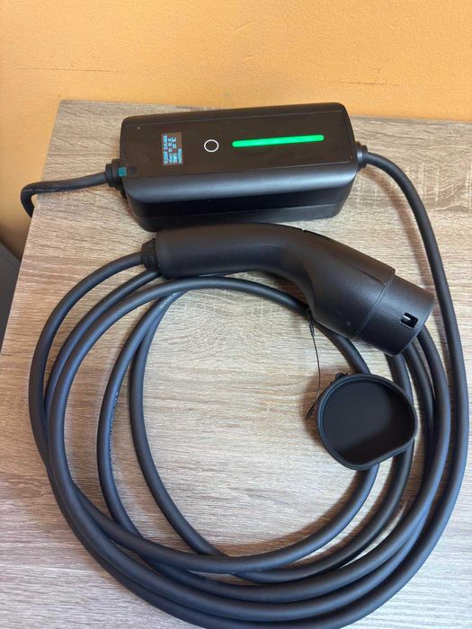 3.7 кВт Зарядна Станция Електромобил Зарядно Type Тип 2 Шуко 8-16A 5М