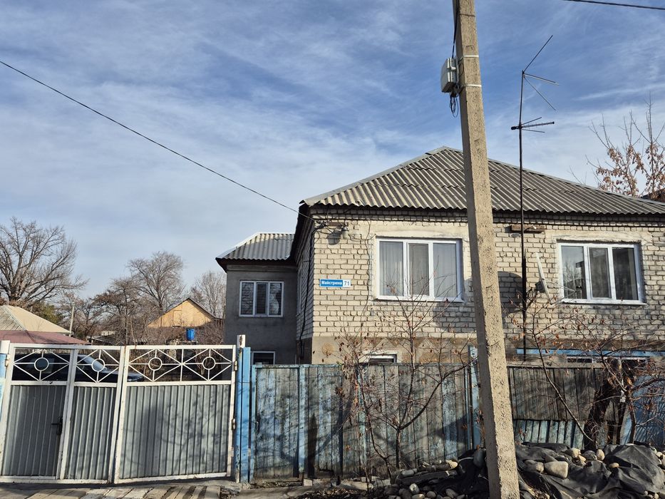 Продается дом с мебелью