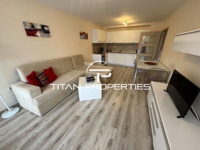 Дава се под наем Двустаен апартамент в Варна, Аспарухово - 74 кв.м за 700 € - Снимка #2