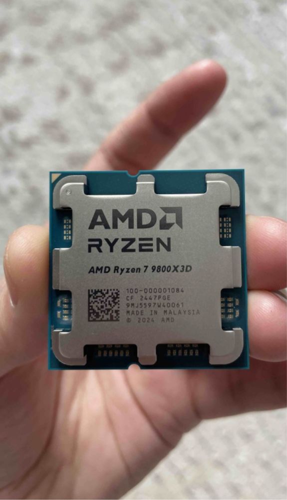 Процессор AMD Ryzen 7 9800x3D срочно в продаже