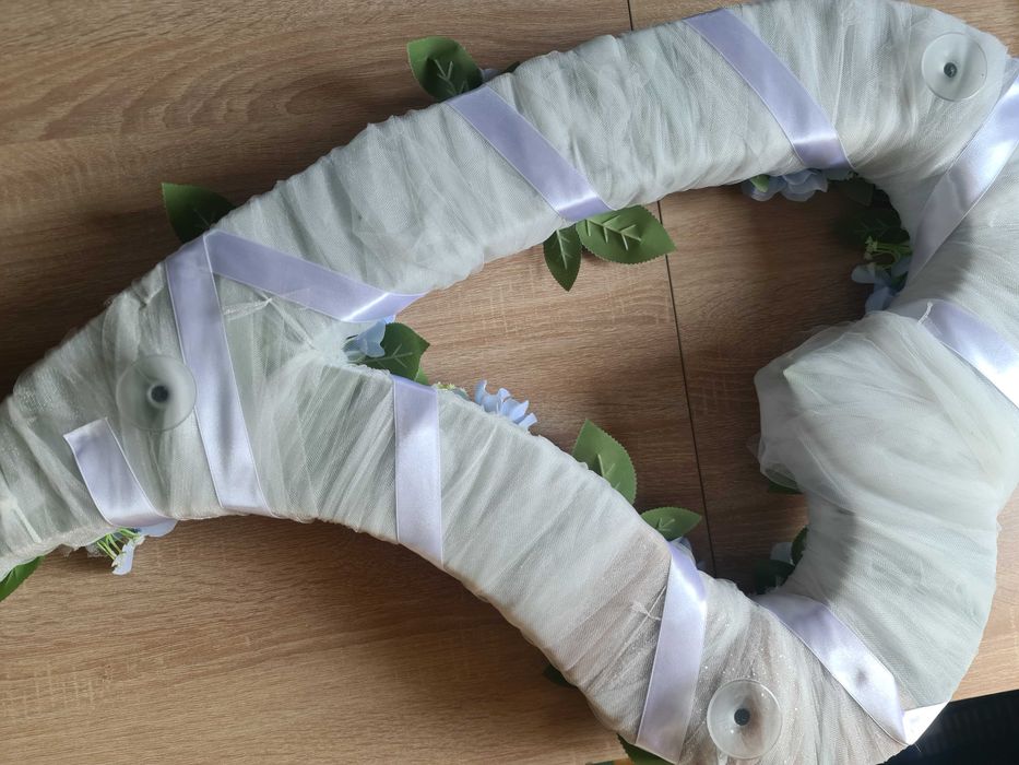 Сватбени чаши + бокал за вино/ Украса за кола