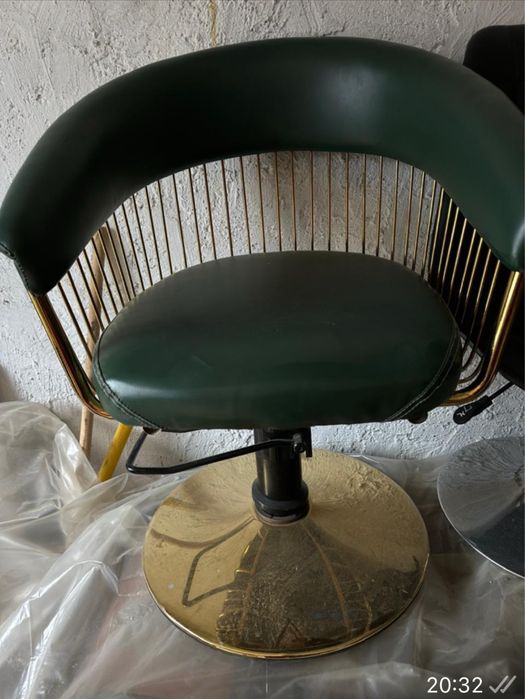 Продается оборудования для парикмахерской