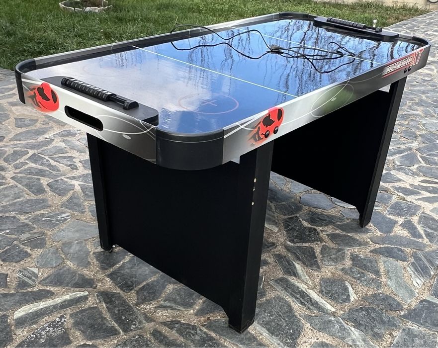 Vând masă Air Hockey