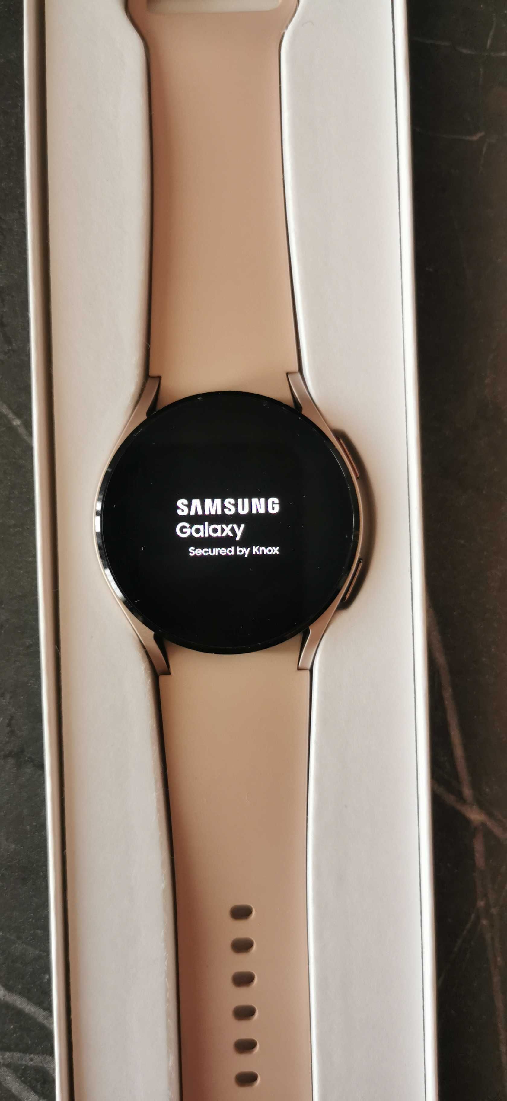 Galaxy Watch 4 , 40mm