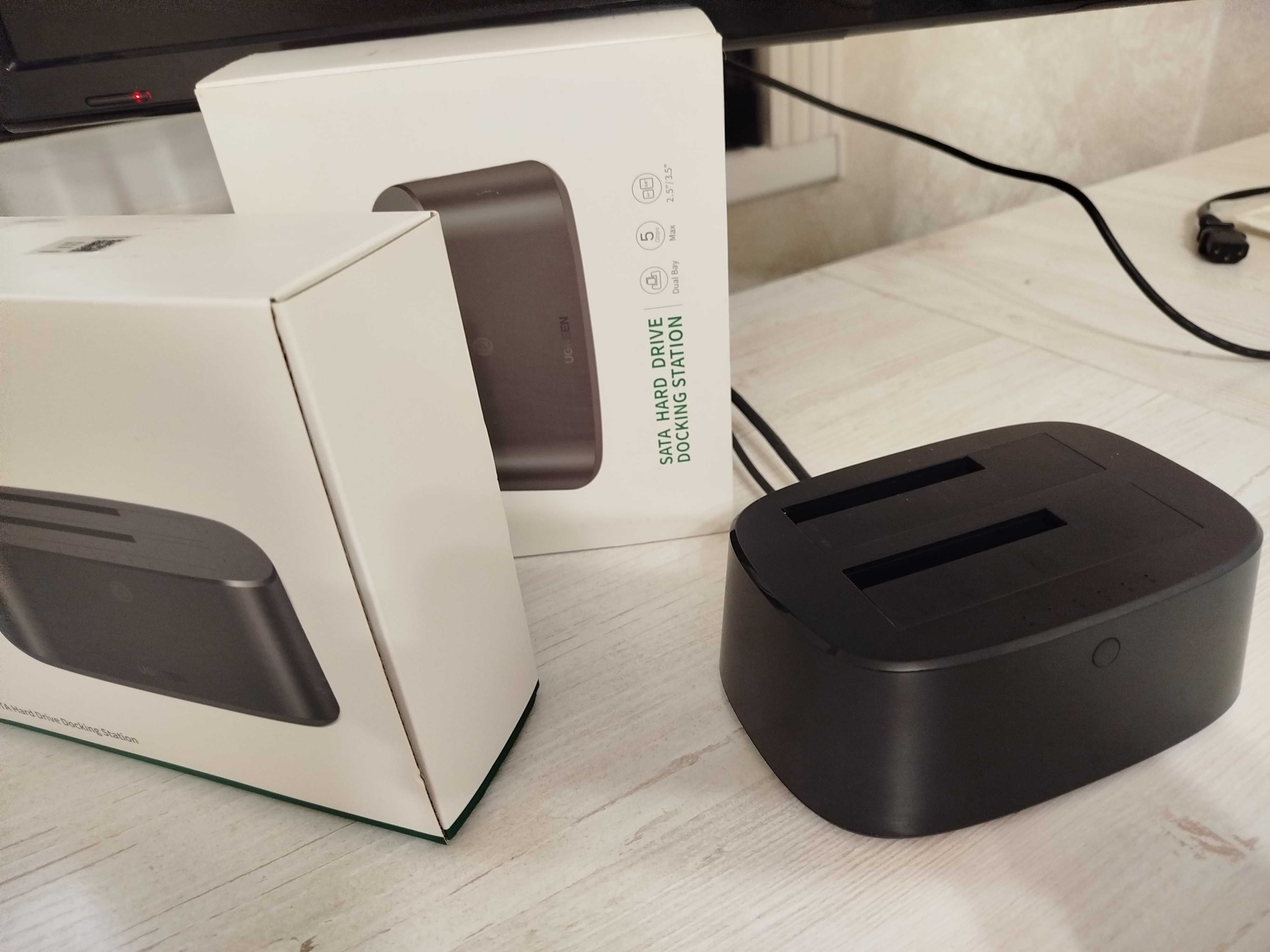 Док станция для Жестких дисков UGREEN