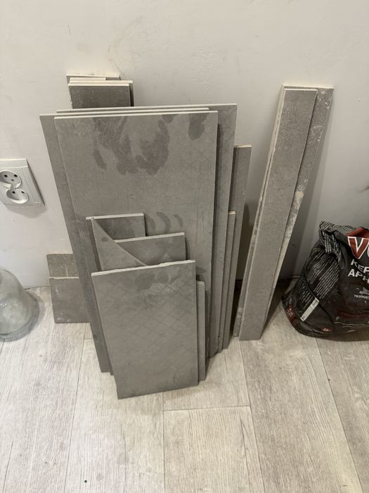 Кафель и клей для кафеля