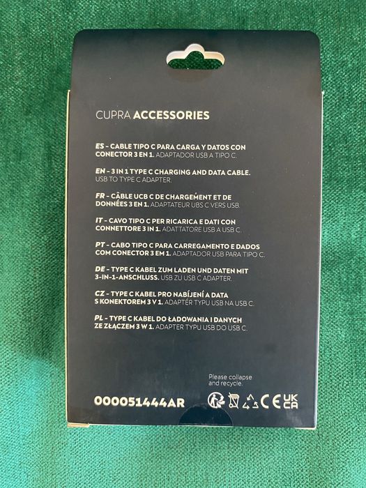 Cablu adaptor original Seat CUPRA 3-in-1 MFI