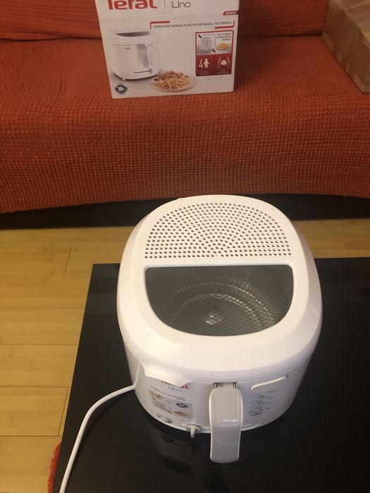 Friteuza Tefal Uno,FF203130,1350W,1,8l,termostat reglabil 150-190°