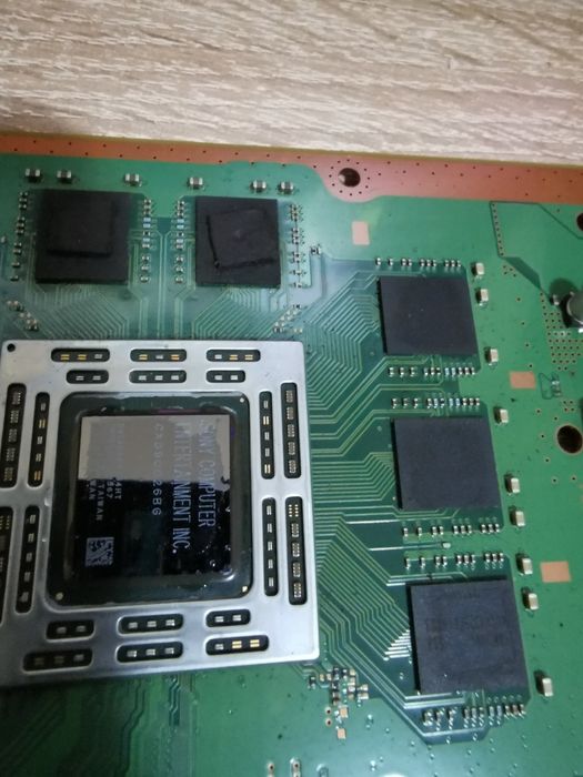 Curatare, schimbare pasta, modare console ( PS3, PS4)