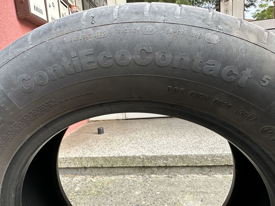 Летни Гуми Continental 215/60/16