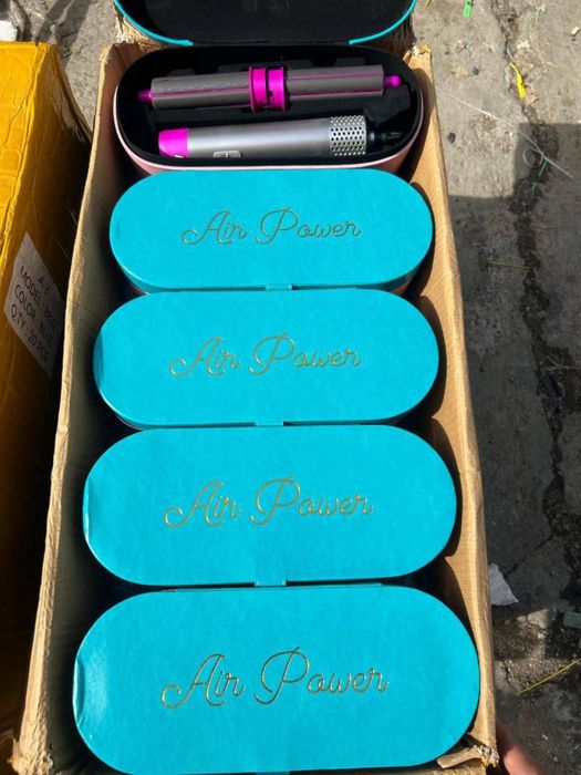 Фен Выпрямитель Dyson С Кейсом Для Волос