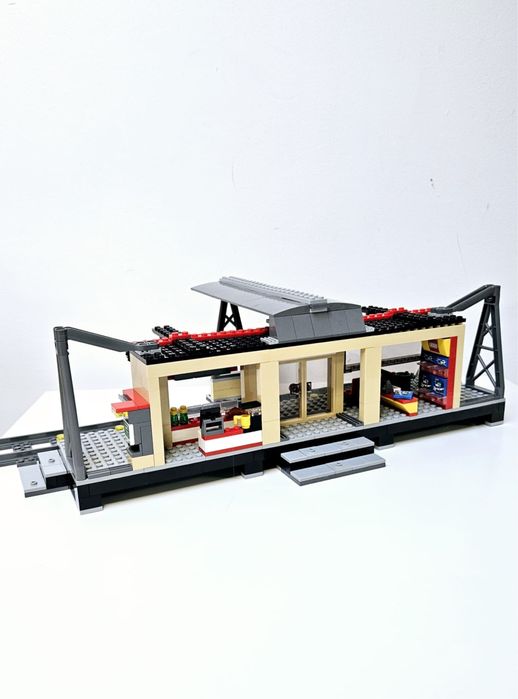 Lego City -  60050 Train Station (2014)