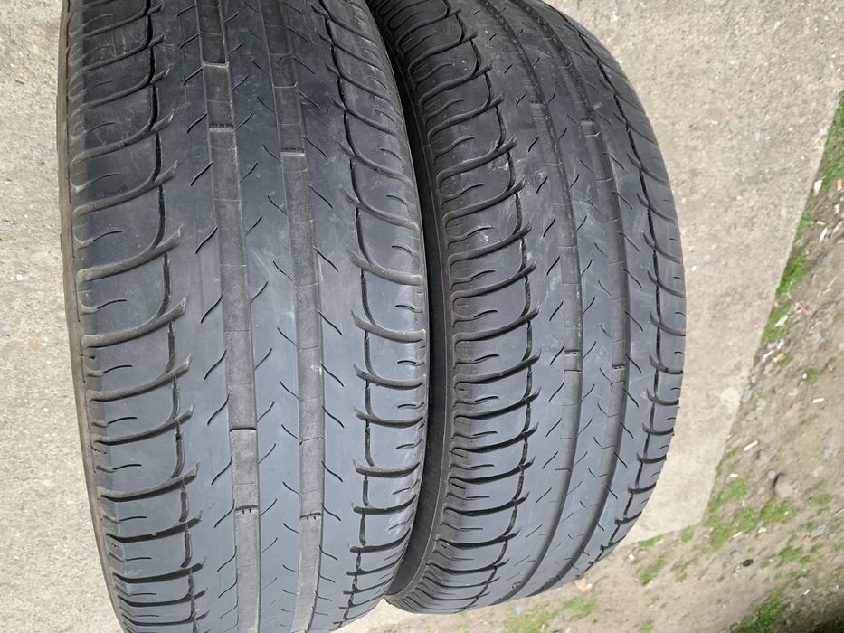 215/60 R16 2бр летни гуми