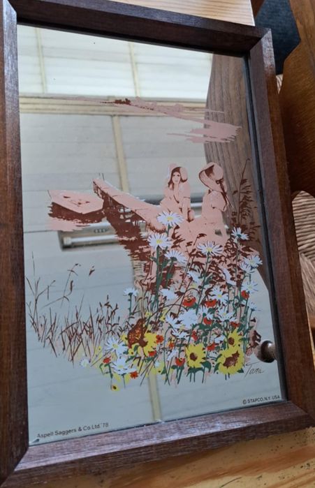 Винтидж рекламно огледало