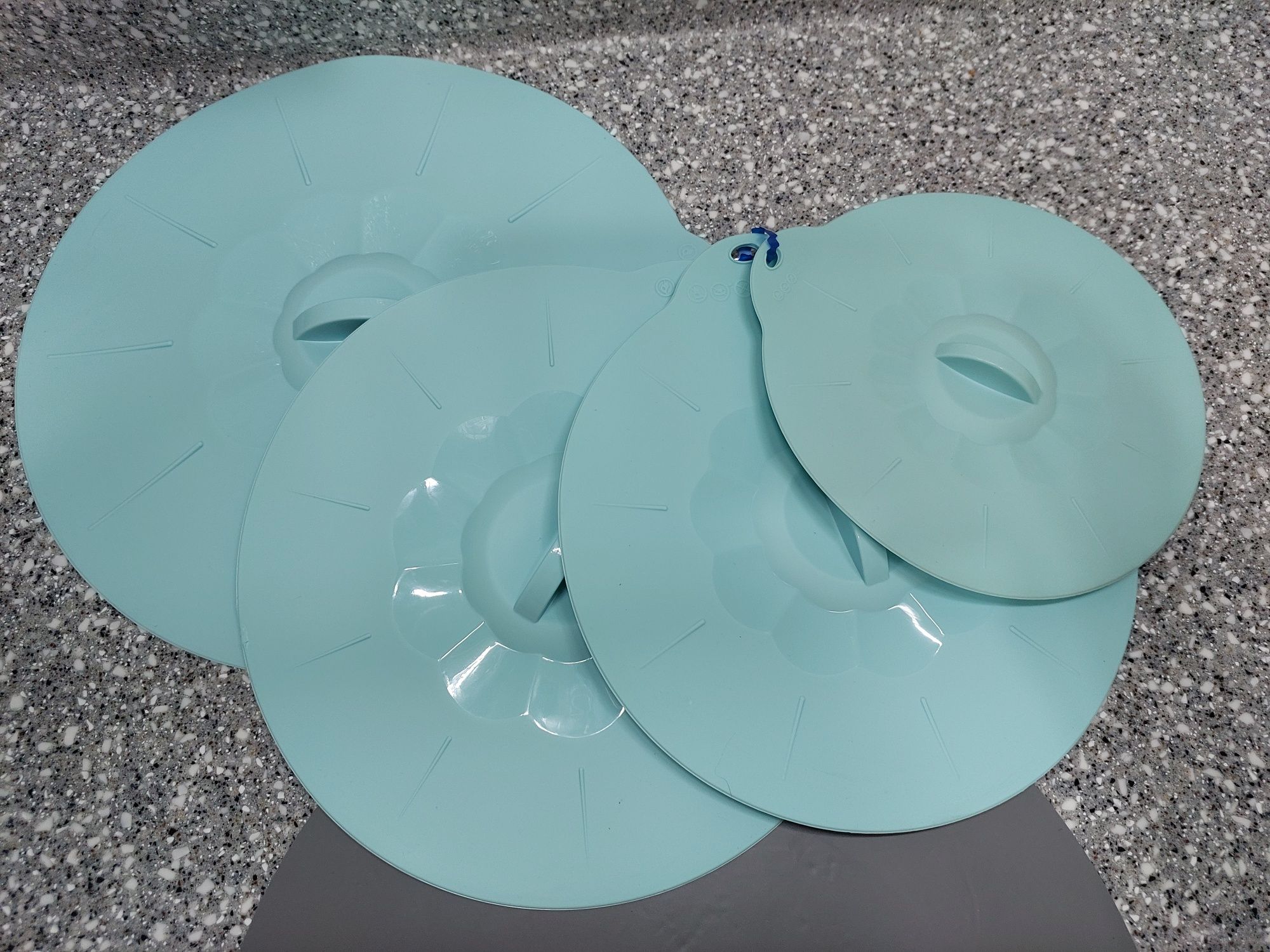 Набор крышек для посуды из силикона