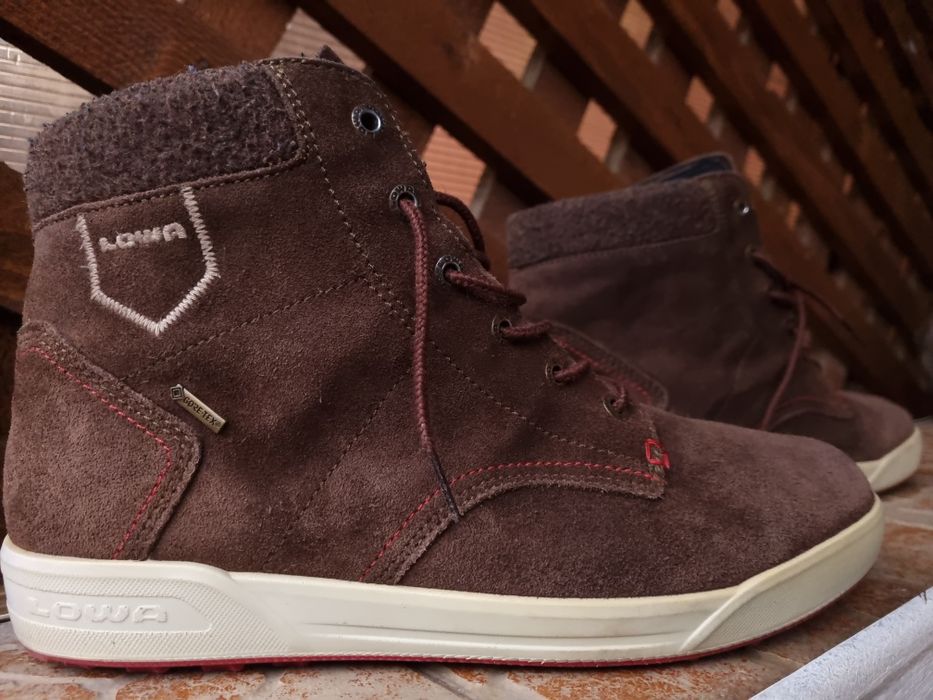 Ghete piele intoarsa LOWA Dublin GTX QC marimea 43, impecabile!!