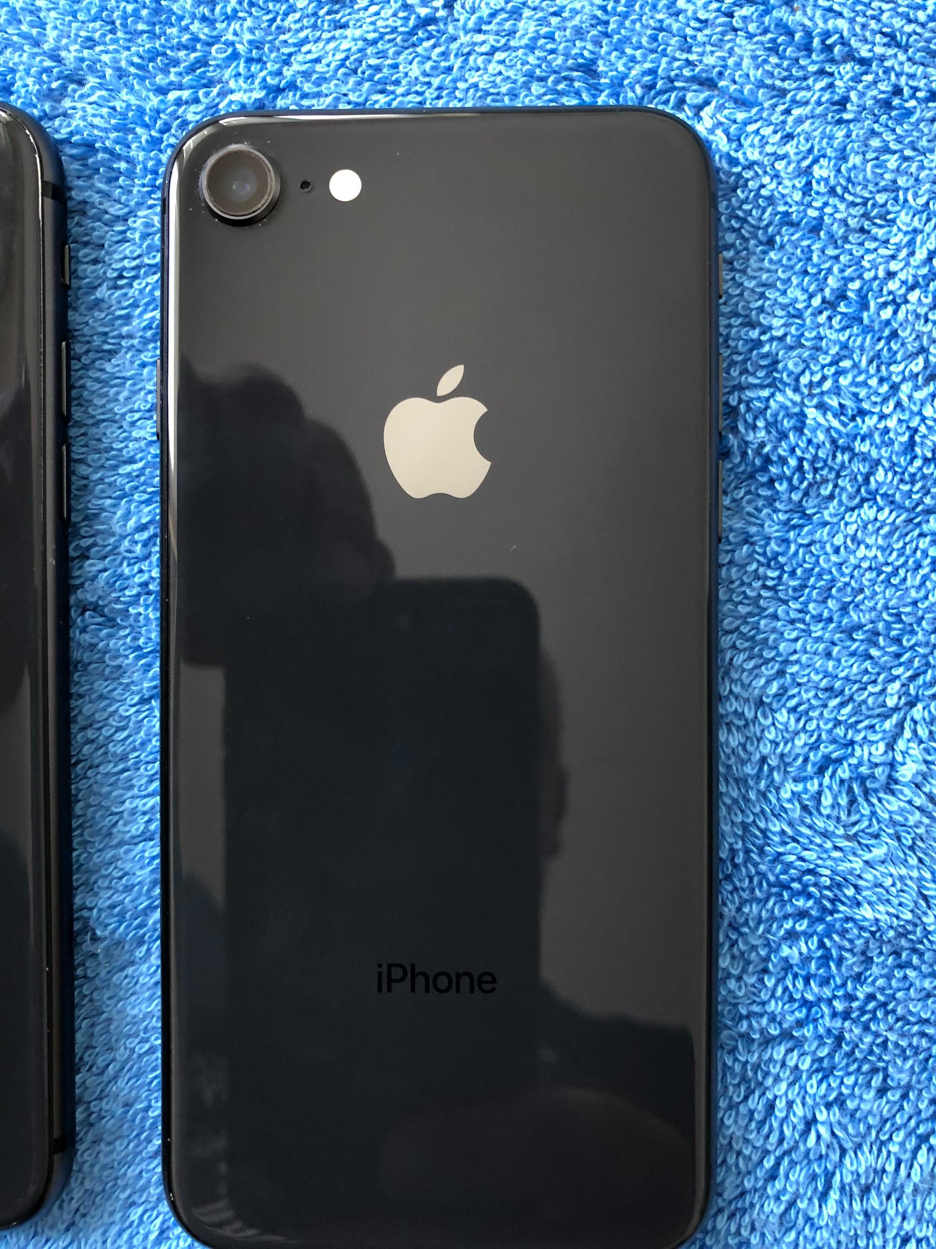 Iphone 8 black (64GB,89,83%,Батерия)