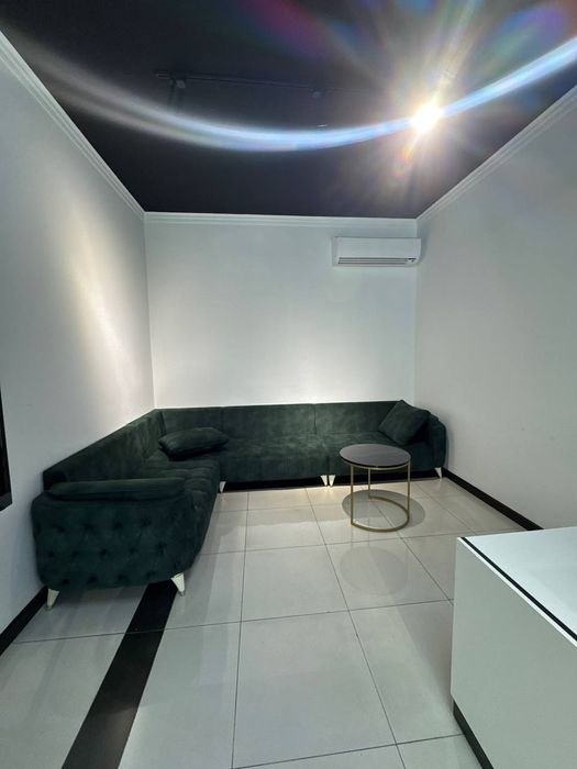 Oybek metro birinchi liniya office arenda bez makler