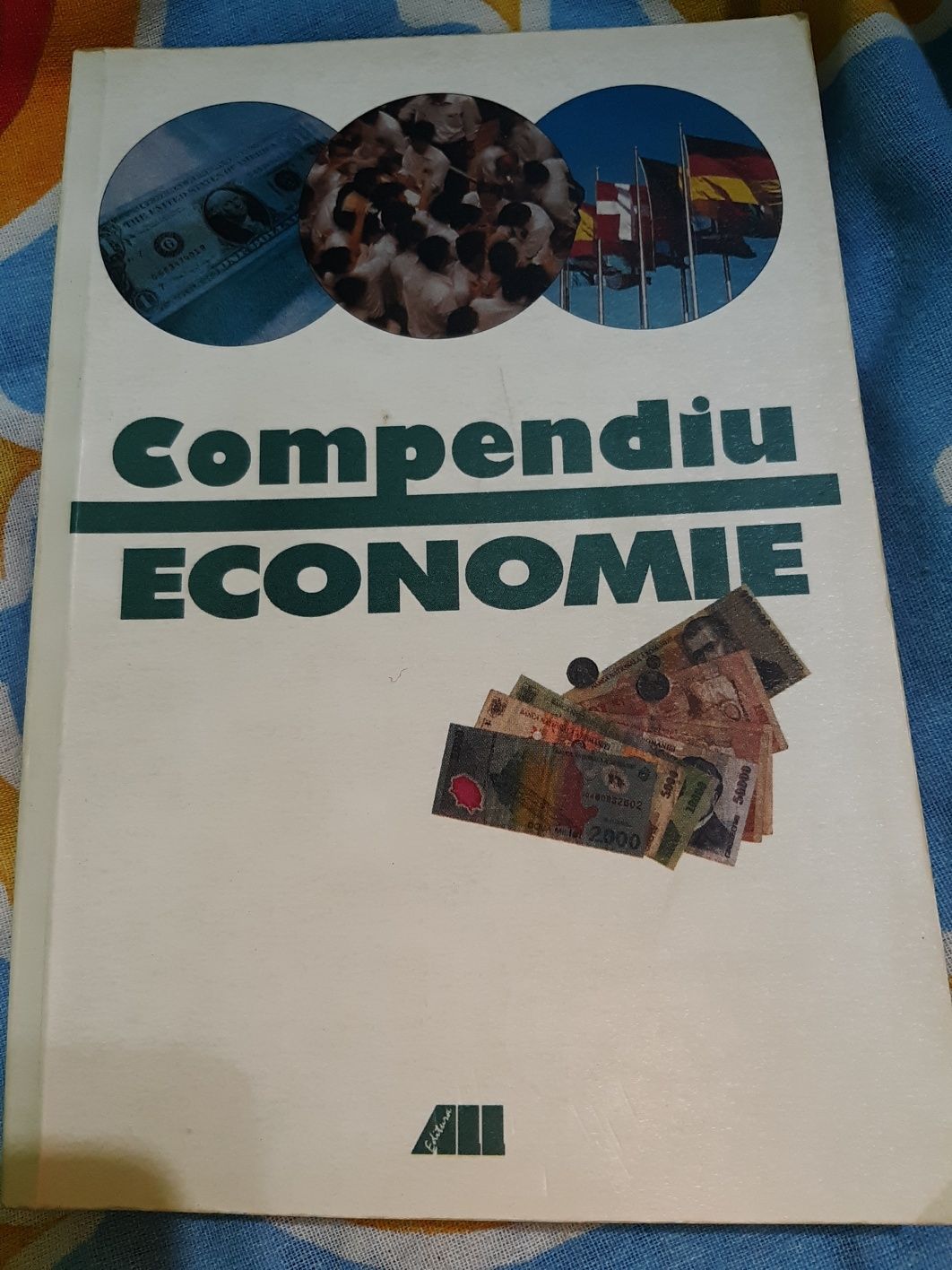 Carte compendiu economie