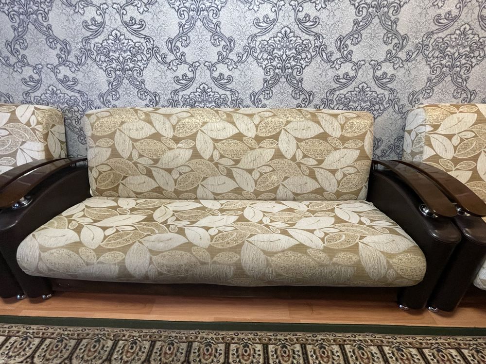 Продаю мягкий уголок