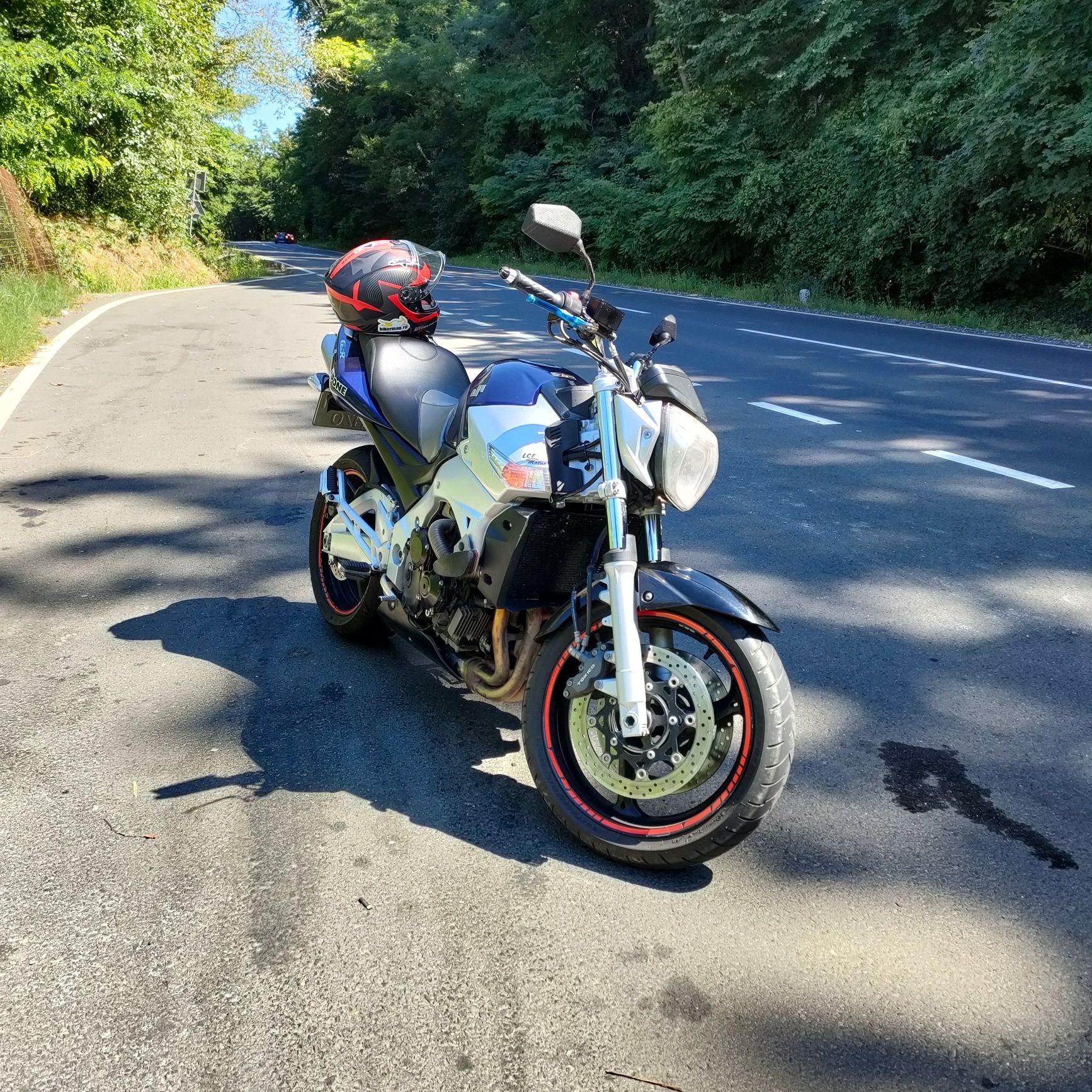 Vând Suzuki gsr 600 an 2007 in stare foarte buna,