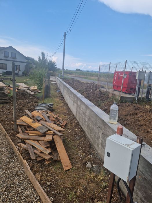 Garduri / Trotuare / Case / Constructii / Drenaj apa/ Termosistem