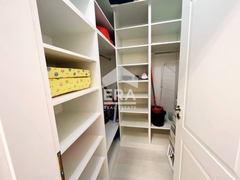 Продава се Двустаен апартамент в Варна, Център - 86 кв.м за 3721 €/кв.м - Снимка #6