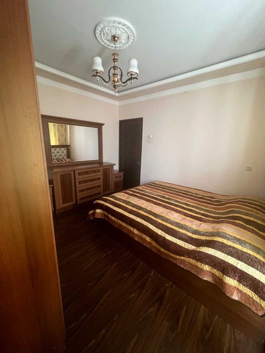 Uy sotiladi. 2 xonali 3 hona qilingan