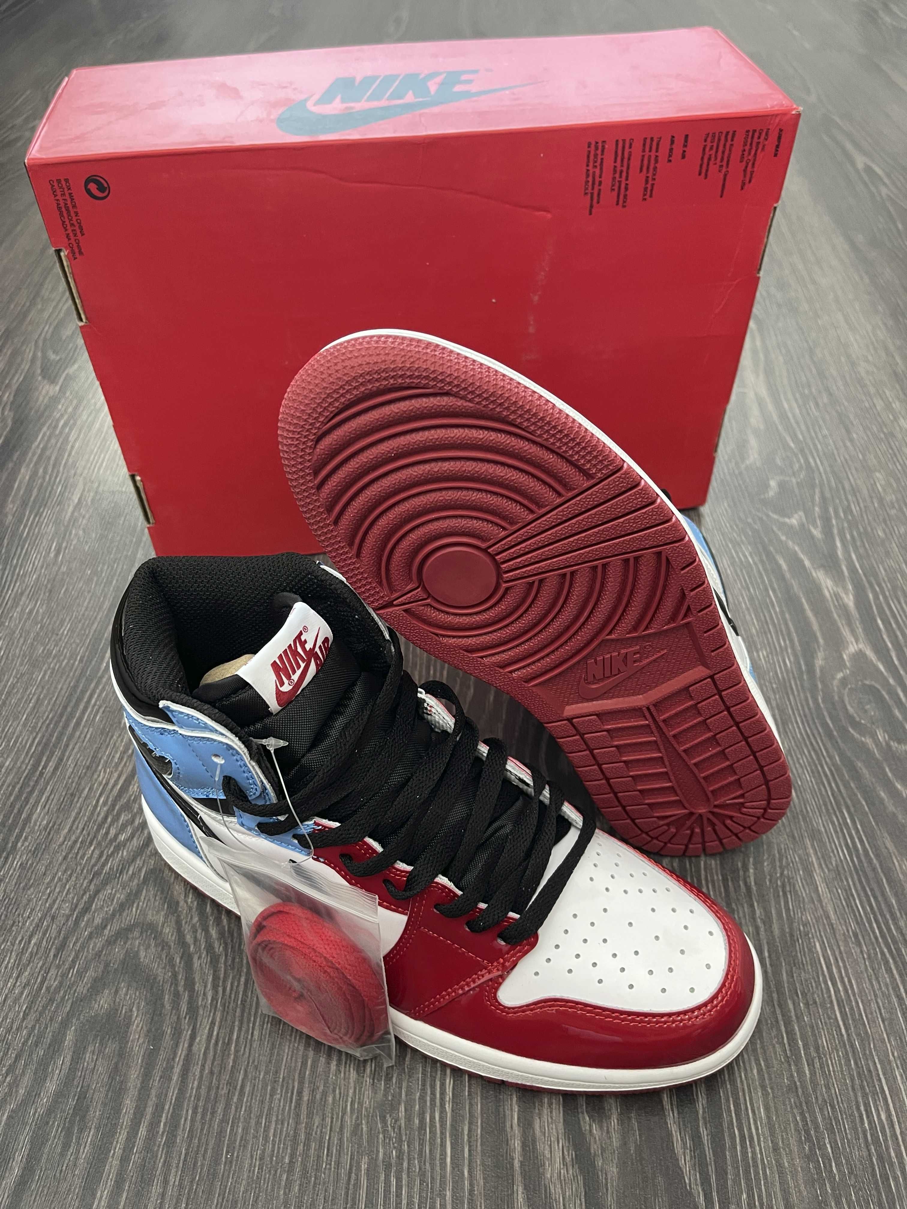 Adidasi Air Jordan 1 Retro High Fearless OG/ Marimea 40/ NOI/ Full BOX