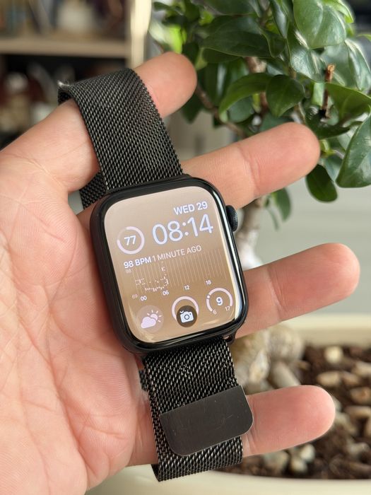 Apple Watch Series 7 (GPS) – 45mm, Culoare Midnight, Carcasă Aluminiu