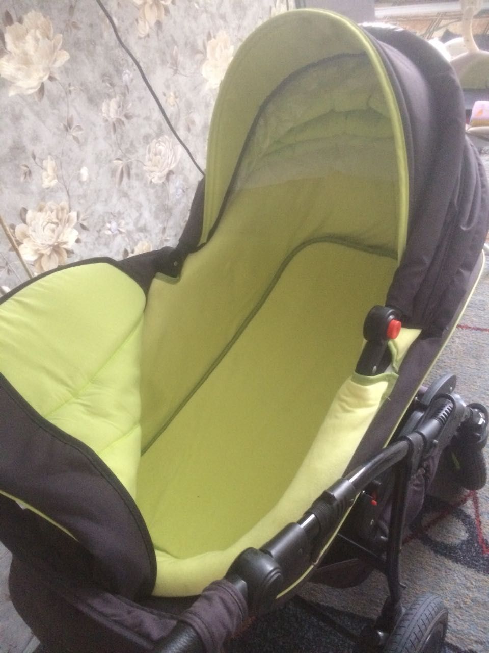 Коляска Zippy 3 в 1