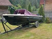Vand Barca cu motor