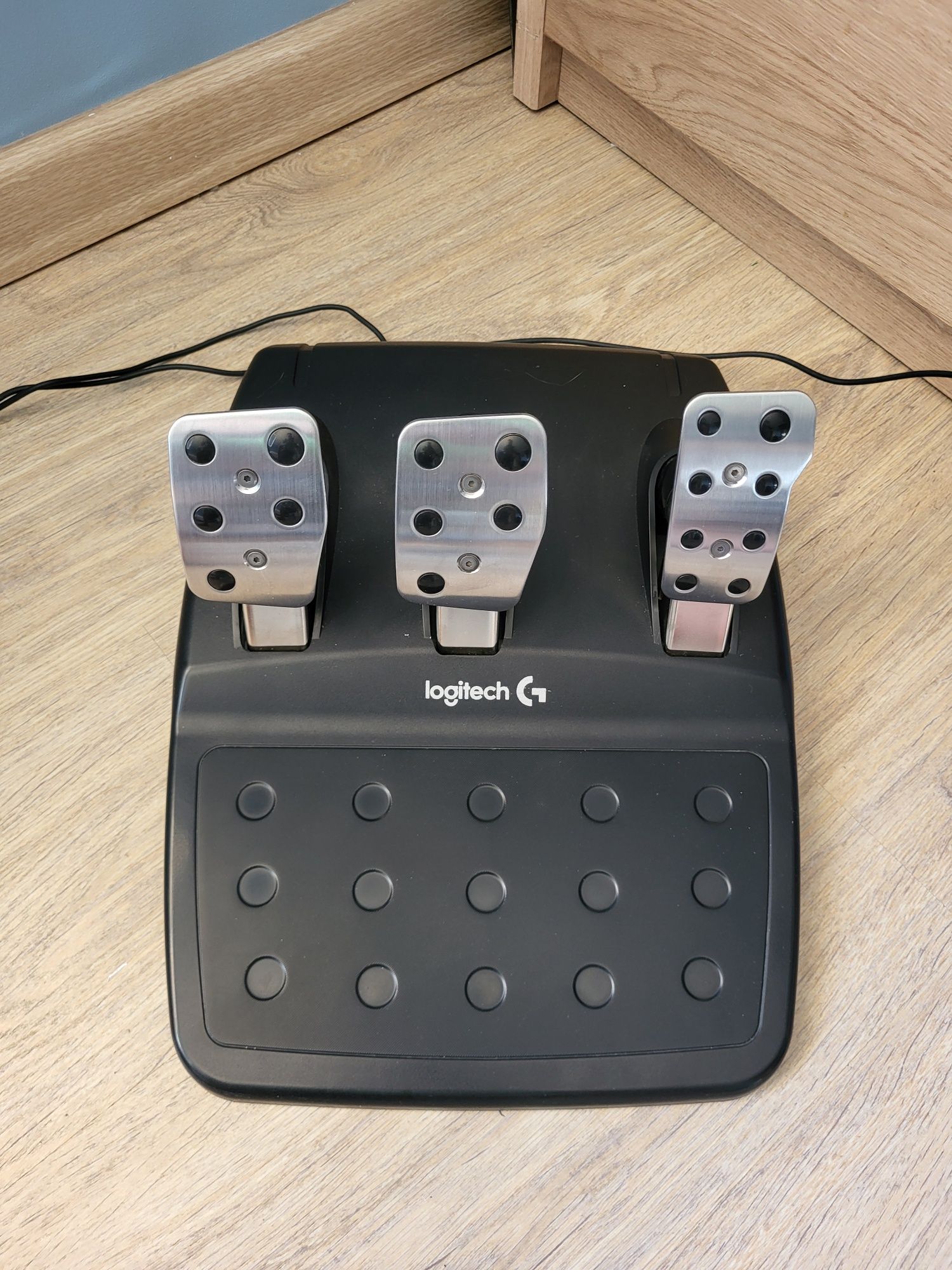 Logitech g29 +Logitech shifter
