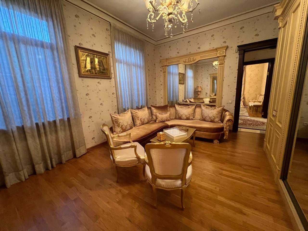 Улица Хирмонтепа(Никитина).Продам отличный 2 этажный дом на 6 сотках.