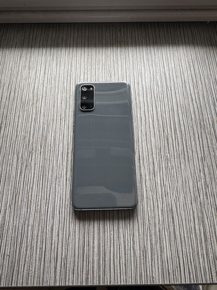 Samsung galaxy s20