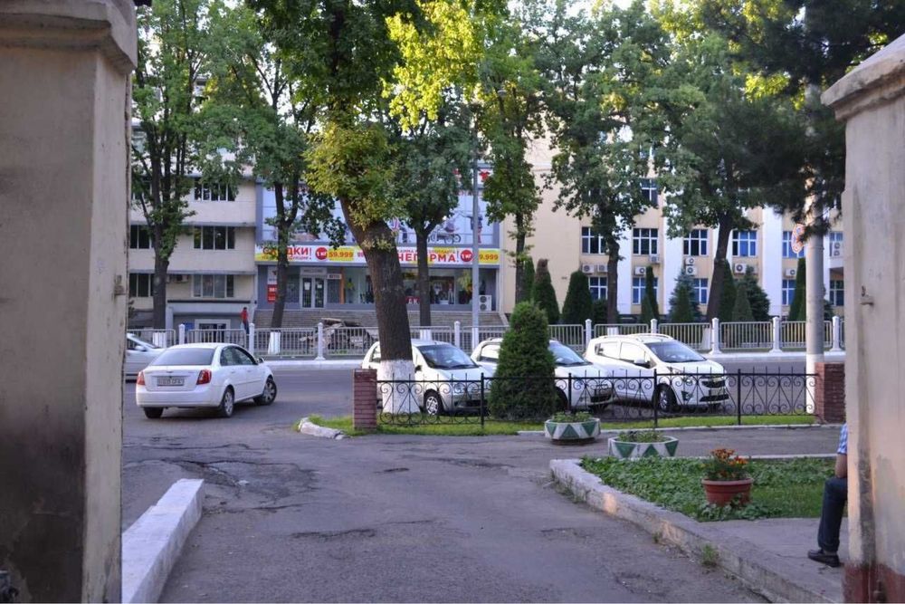 Помещение ул. А. Навои ор-р Республик. Центр Инкассации, 1линия