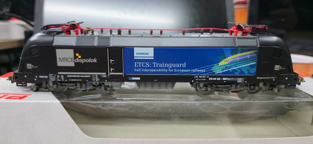 Locomotiva electrica Piko H0 MRCE Dispolok Siemens Taurus ETCS