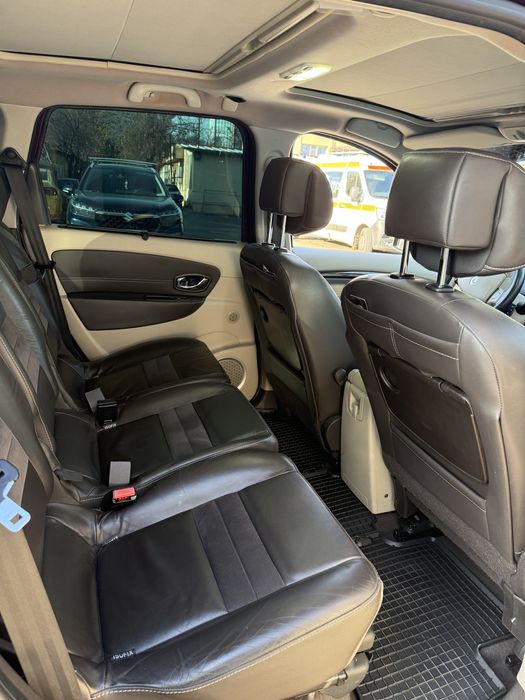 Renault grand scenic