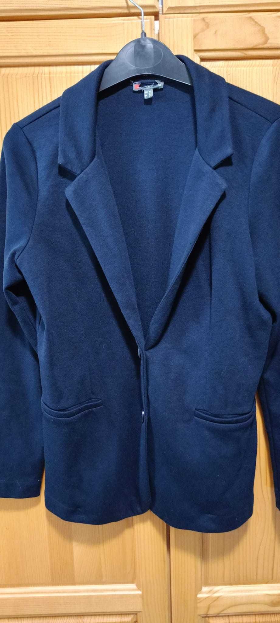 Дамски дрехи-якета,палта