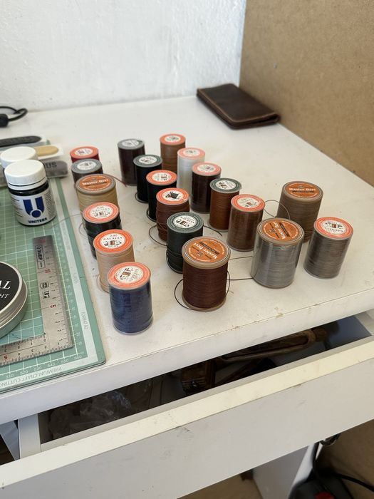 Инструменты для роботы с кожей в хорошем сост 100 % все необходимое