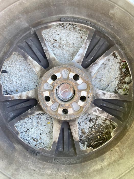 Lexus 18” джанти с гуми 235 55 18 / 5x114.3 , ET35 , 60.1
